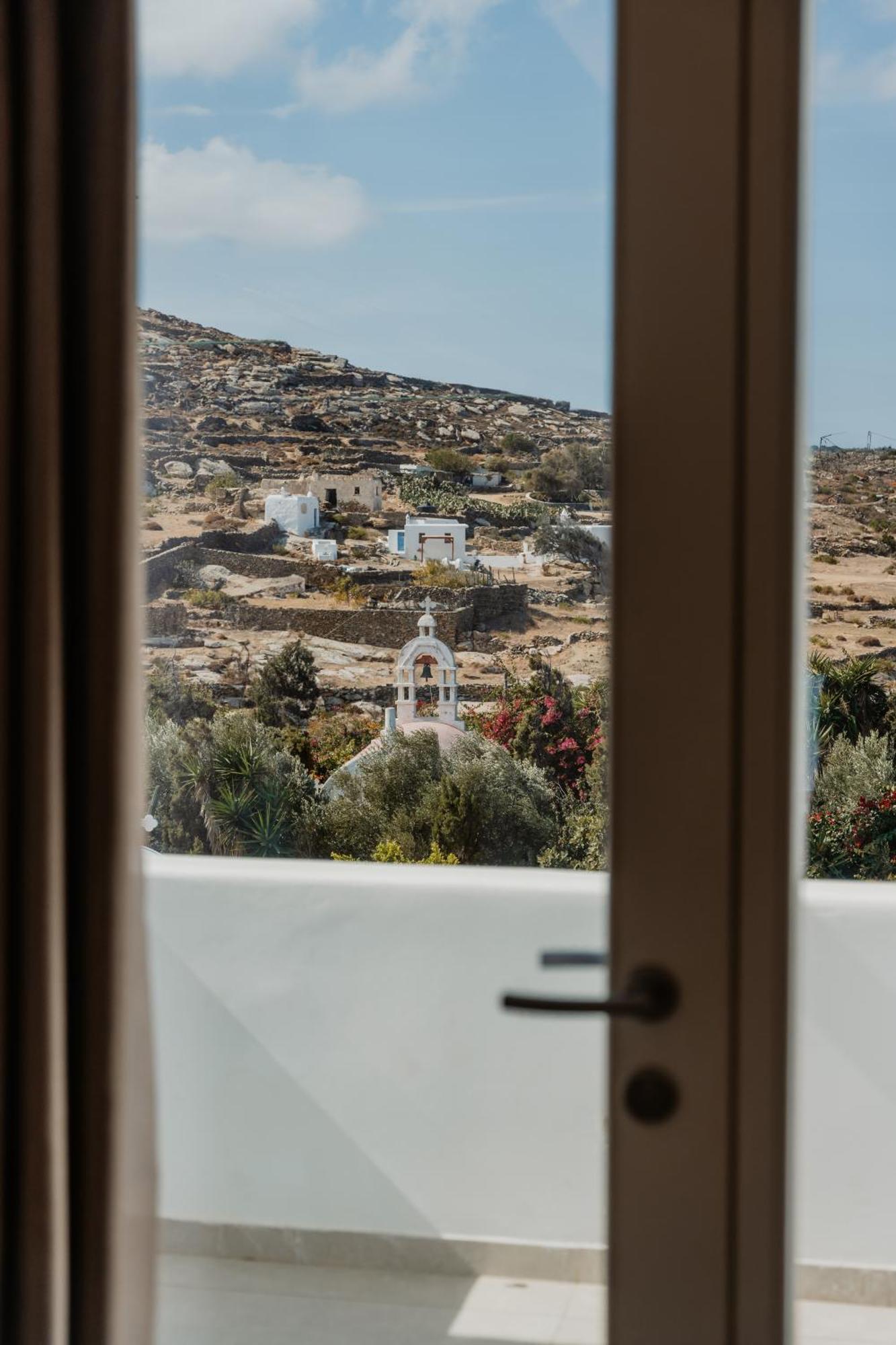Oliving Mykonos Luxury Suites Klouvas Esterno foto
